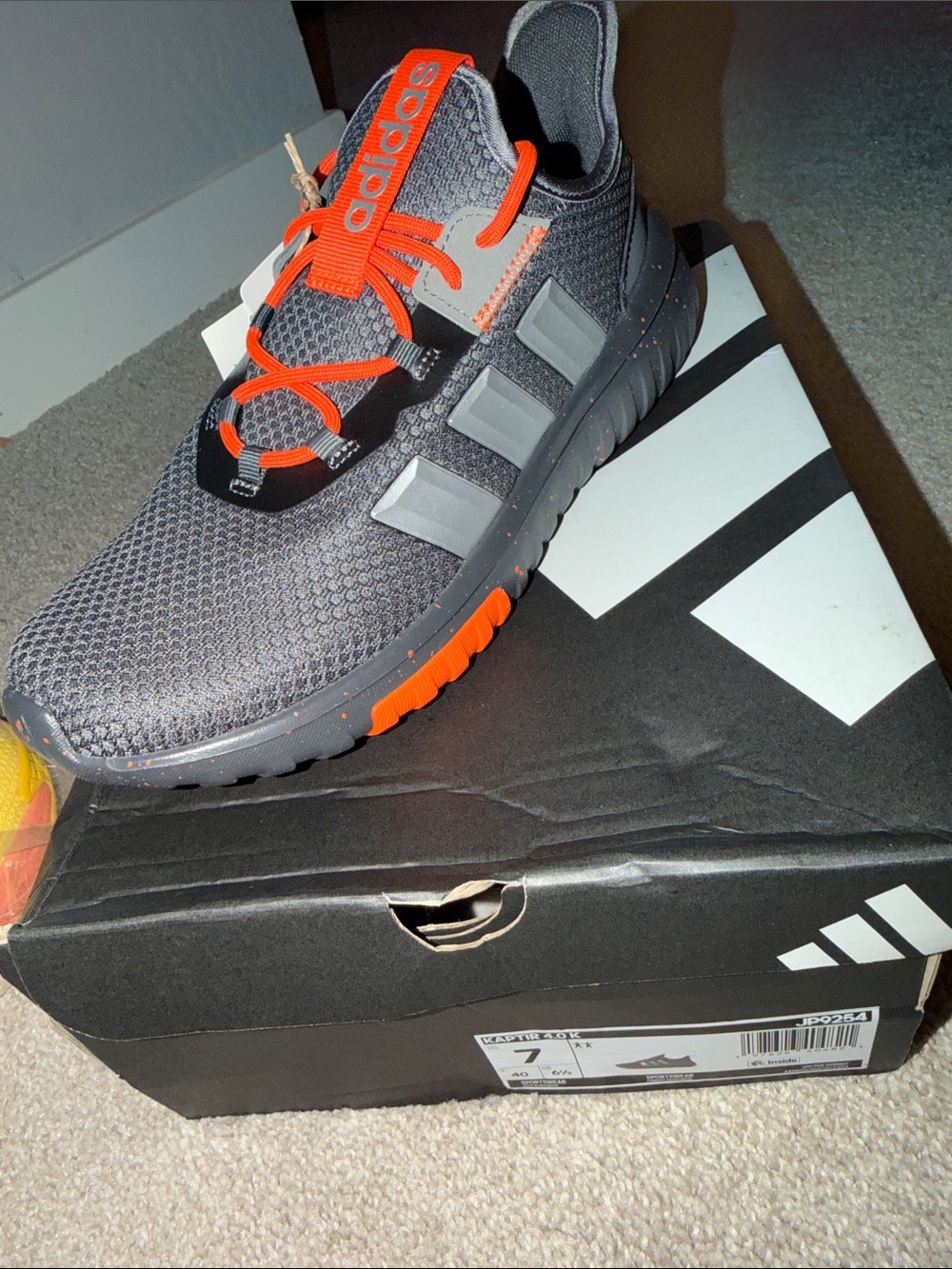 adidas‎ Men’s KAPTIR 4.0 SHOES